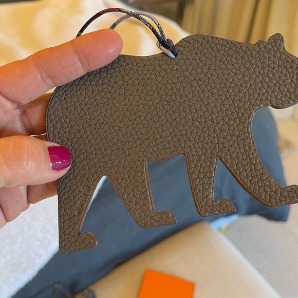 Hermes Charm - Picture 3 of 4
